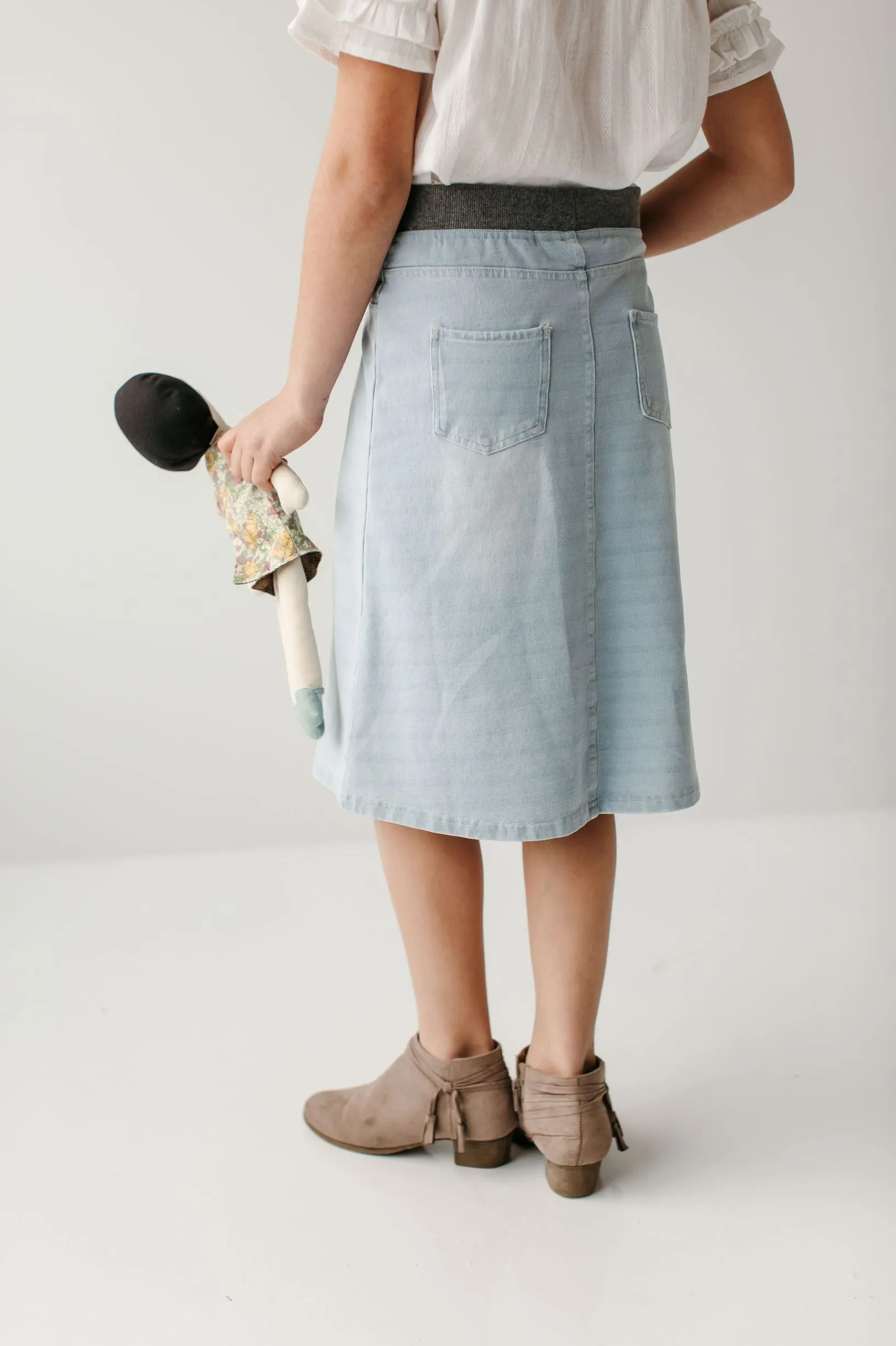 'Ava' Girl Knit Denim Skirt in Light Wash