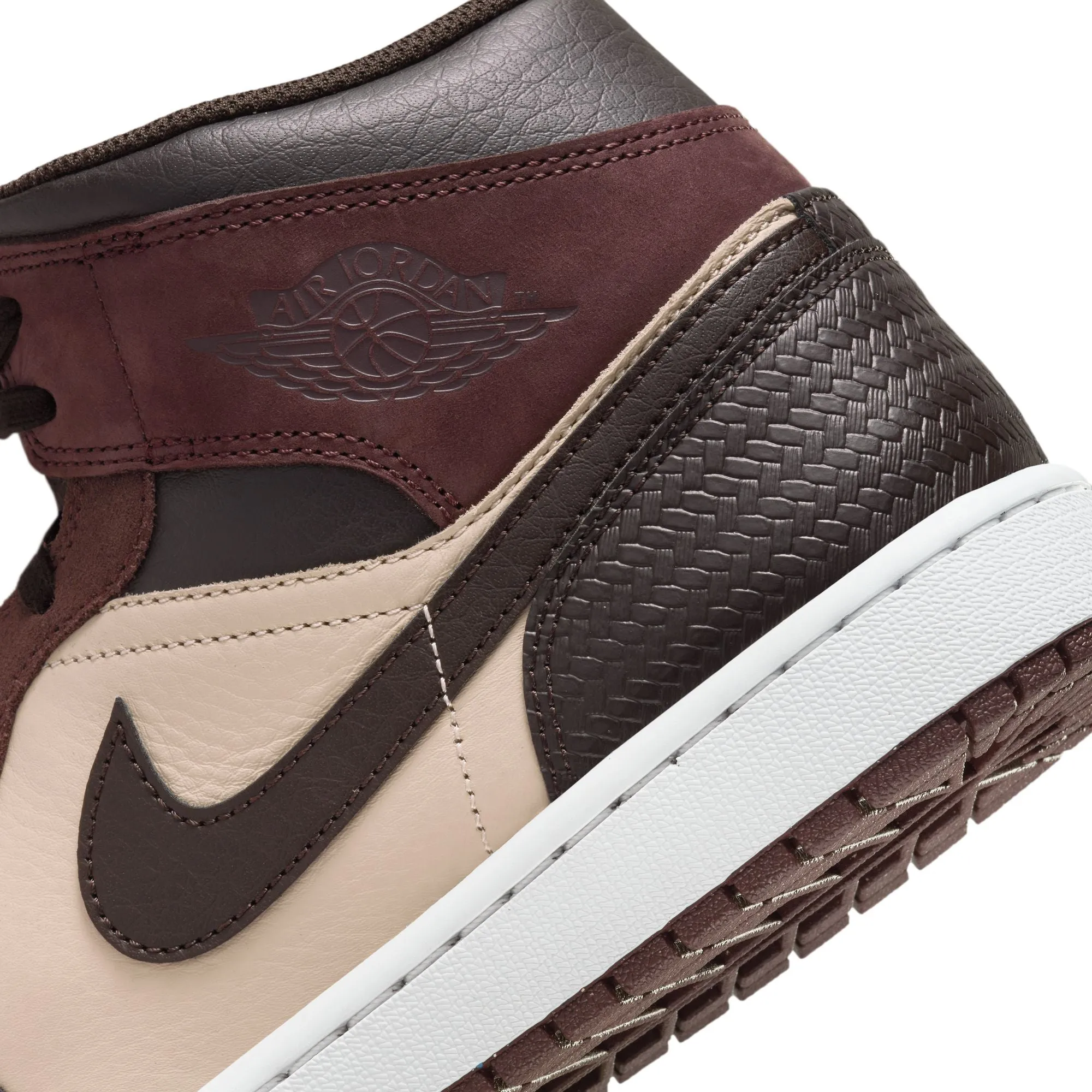 Jordan - Men - Air Jordan 1 Mid SE - Velvet Brown/Earth Sanddrift