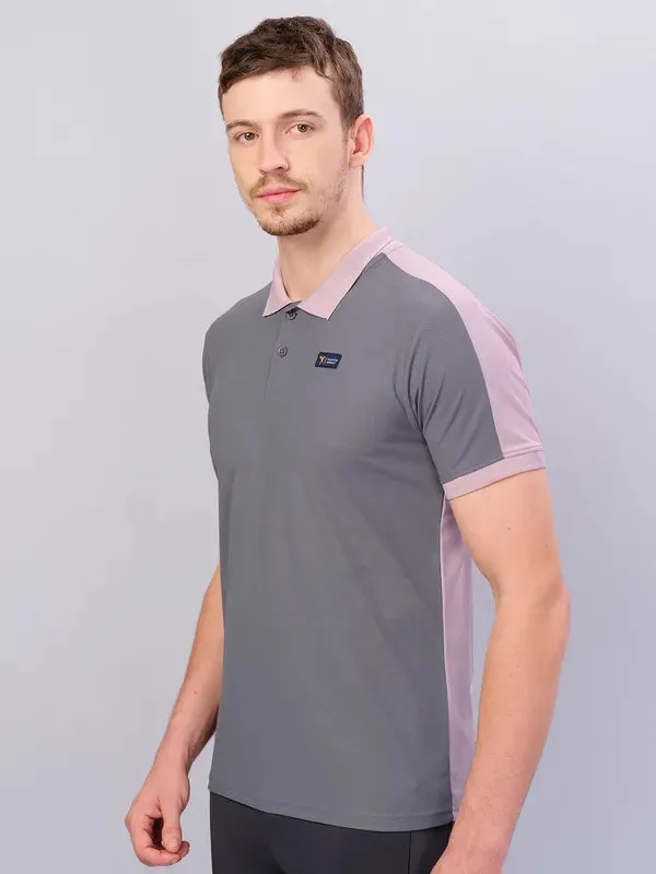 Men Colorblock Slim Fit Polo T-shirt with MATPIQ