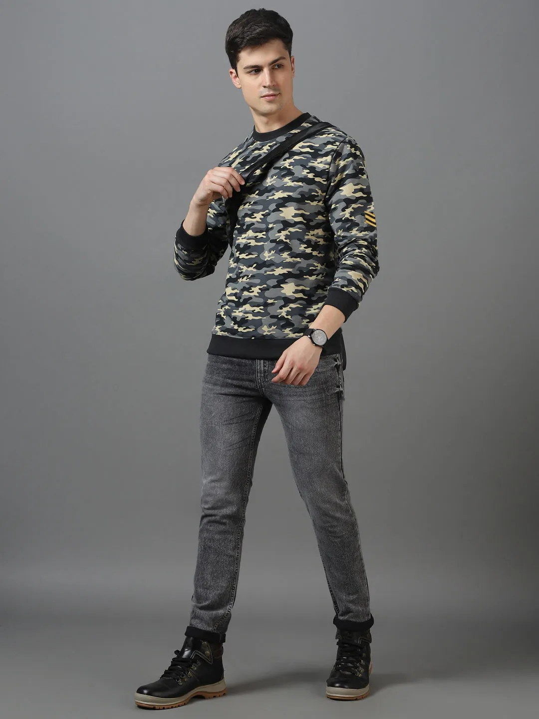 Men's Grey Cotton Camouflage Printed Round Neck Sweatshirt