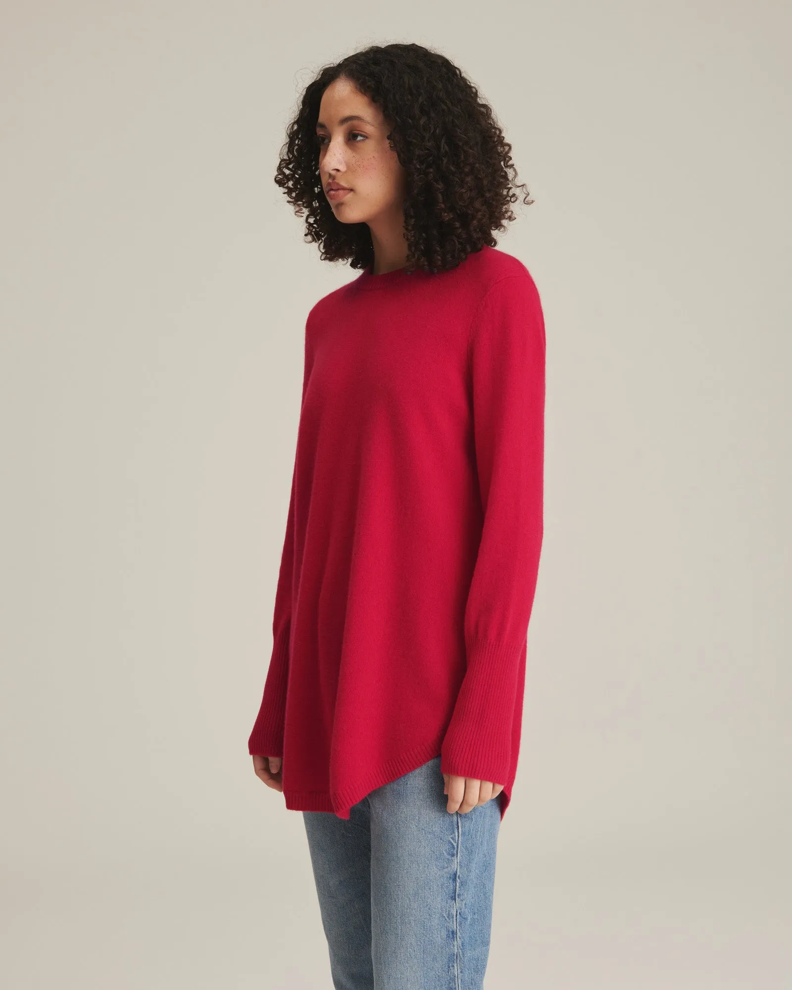 Soft by Naadam 100% Cashmere Crew Neck Curved Hem Sweater