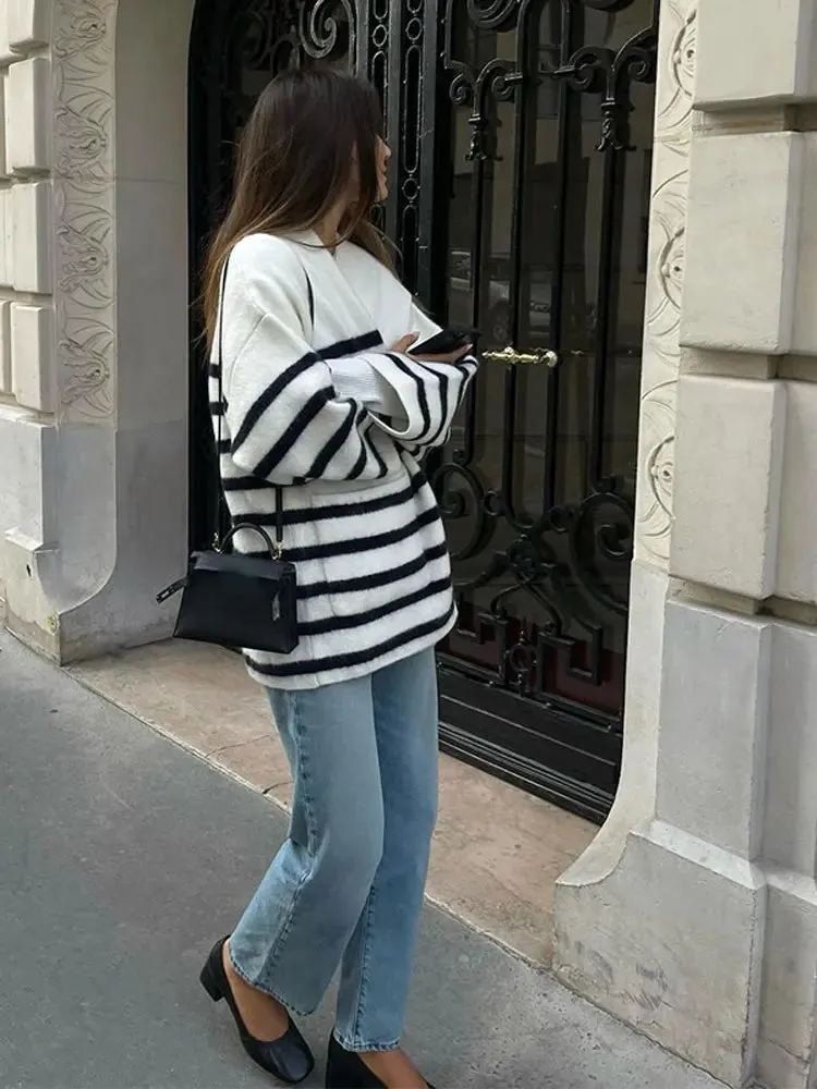 Tina - Oversized striped cardigan