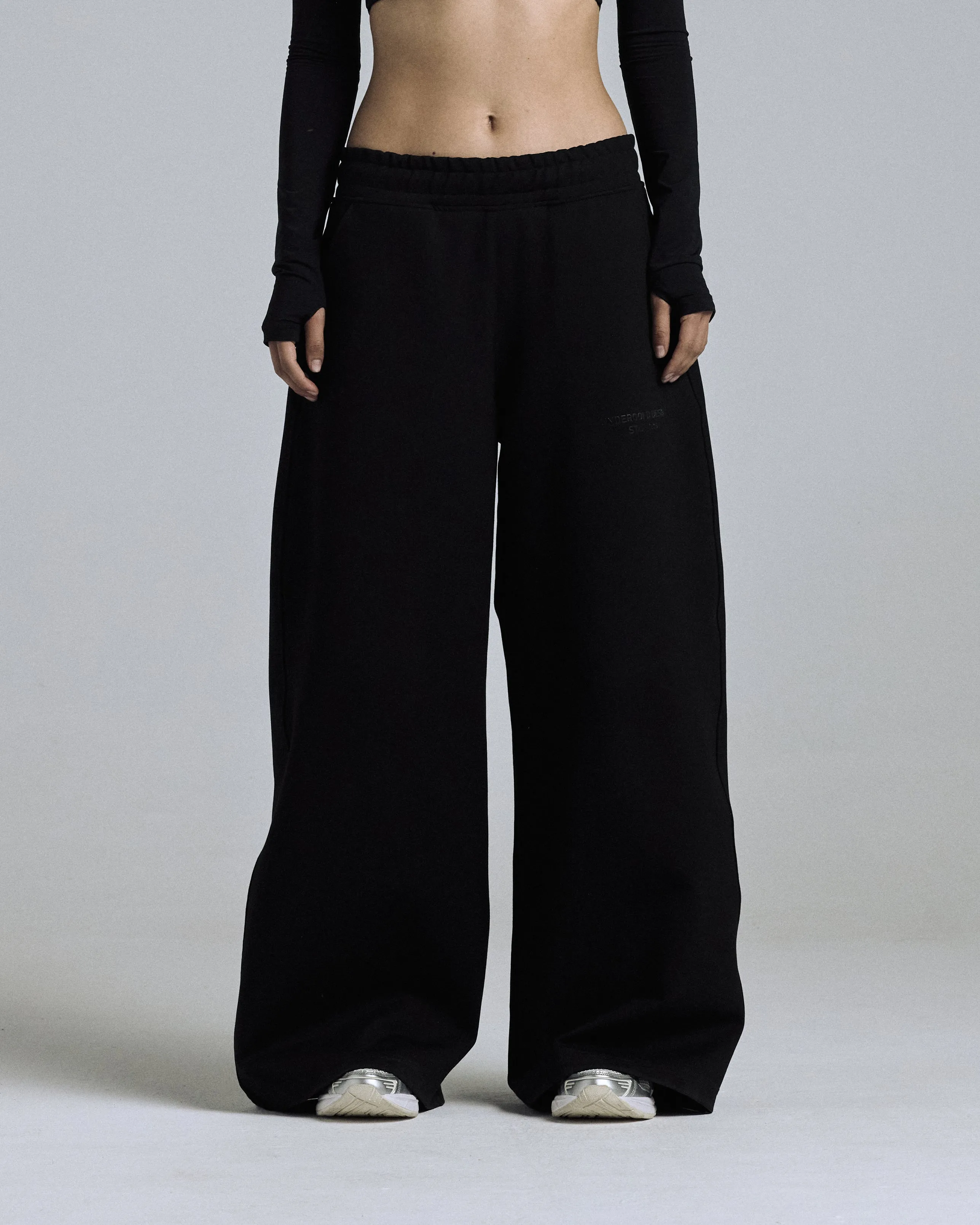 W Basics Wide Straightpants Black